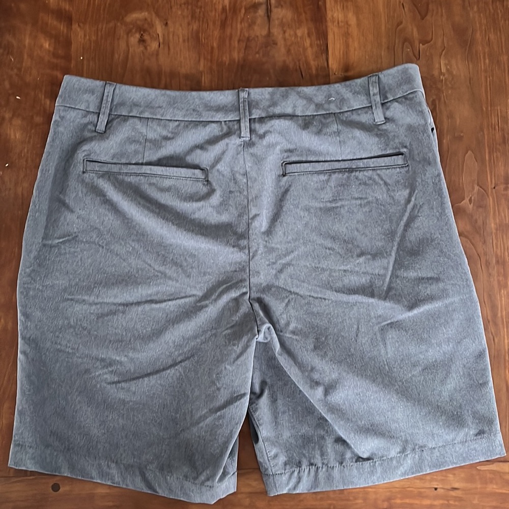 All In Motion Shorts - Picture 4 of 6